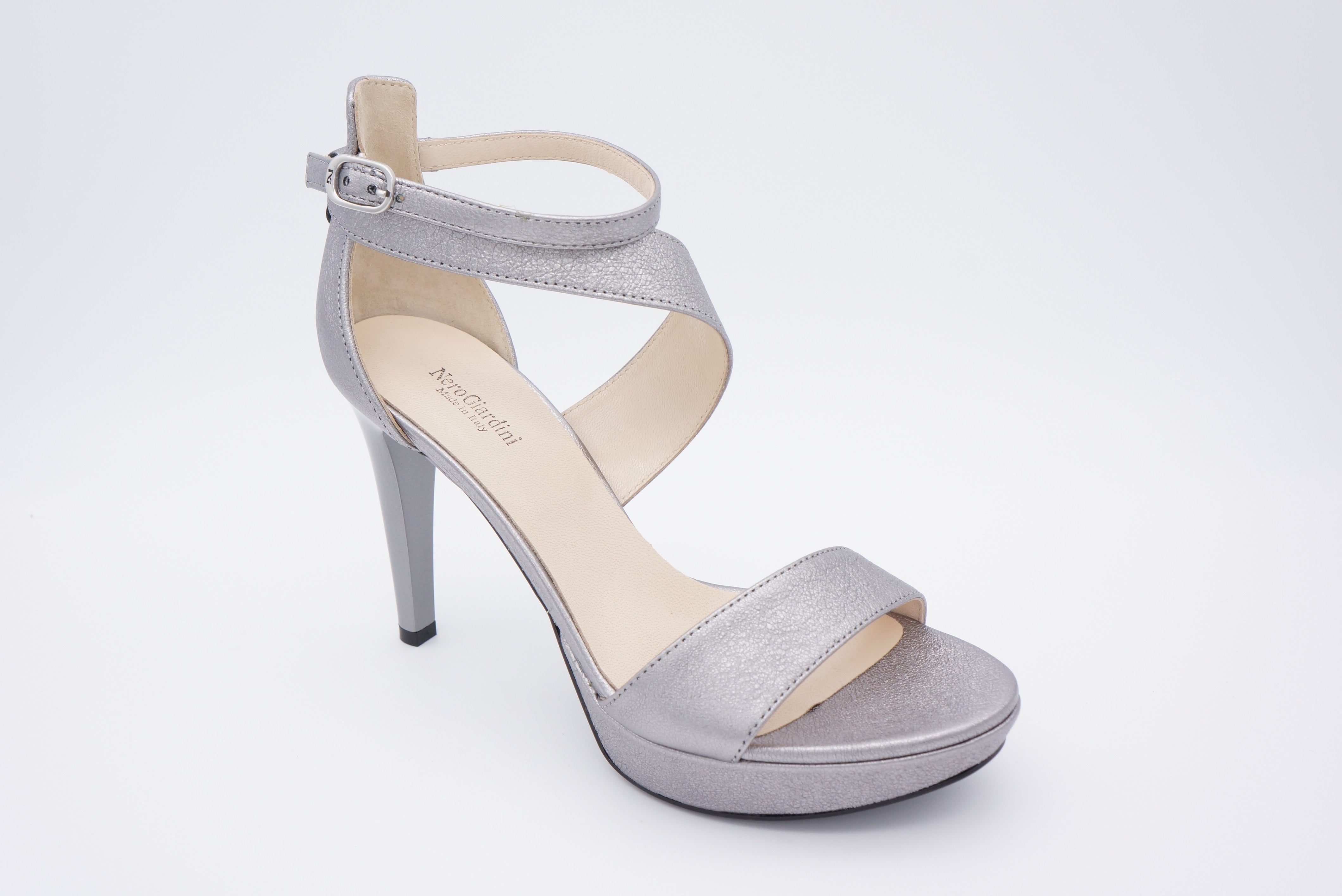 Sandalias De Mujer NERO GIARDINI SANDALIAS MUJER MODELO E410415D COLOR Sandalias De Mujer NERO GIARDINI SANDALIAS MUJER MODELO E410415D COLOR