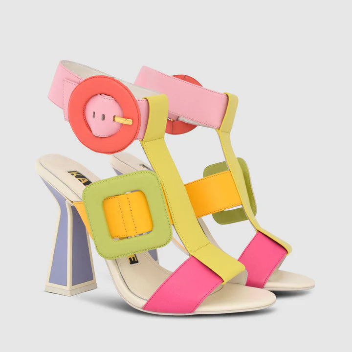 KAT MACONIE